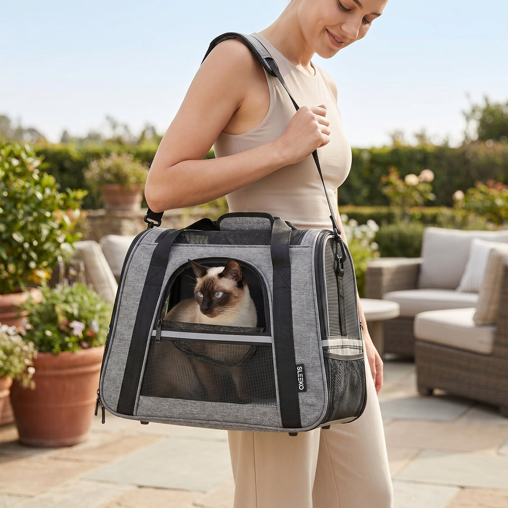 Pet carriers Handbags